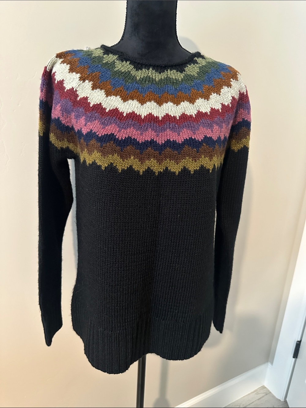 American Eagle Outfitters Black Crewneck Sweater with Multicolor Fair Isle Yoke